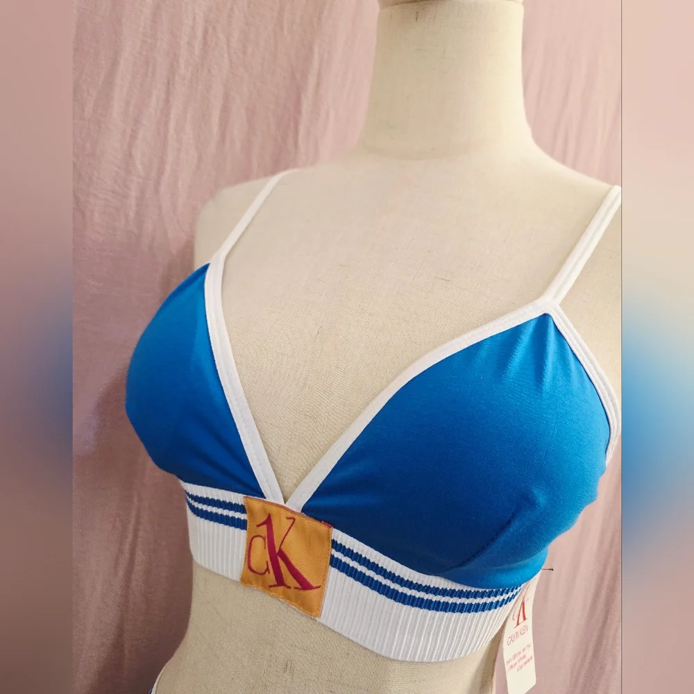 Calvin Klein Women's Retro Colorblock Bralette & Bikini Set- Vibrant Blue-Medium - Picture 6 of 8